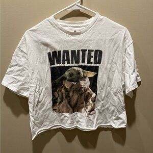 Star Wars The Child/Grogu “Wanted” Cropped T-Shirt Women’s Medium